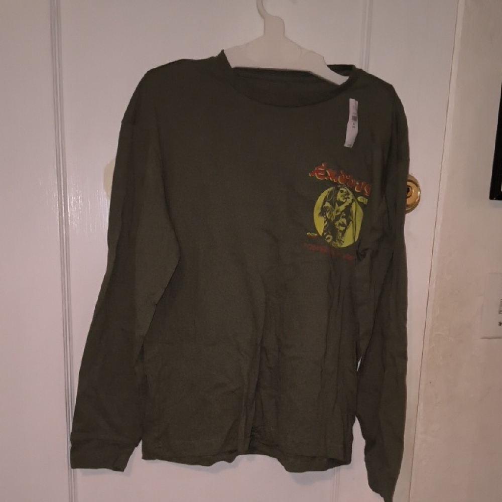 NWT GAP Kids | Olive Long Sleeve Tee with Graphic